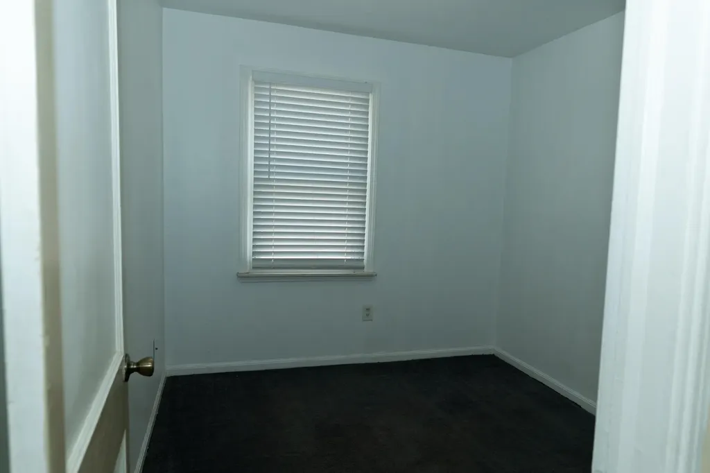 3525 Syracuse Street Dearborn City MI 48124