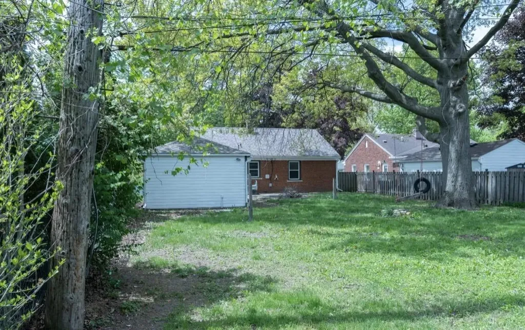 3525 Syracuse Street Dearborn City MI 48124