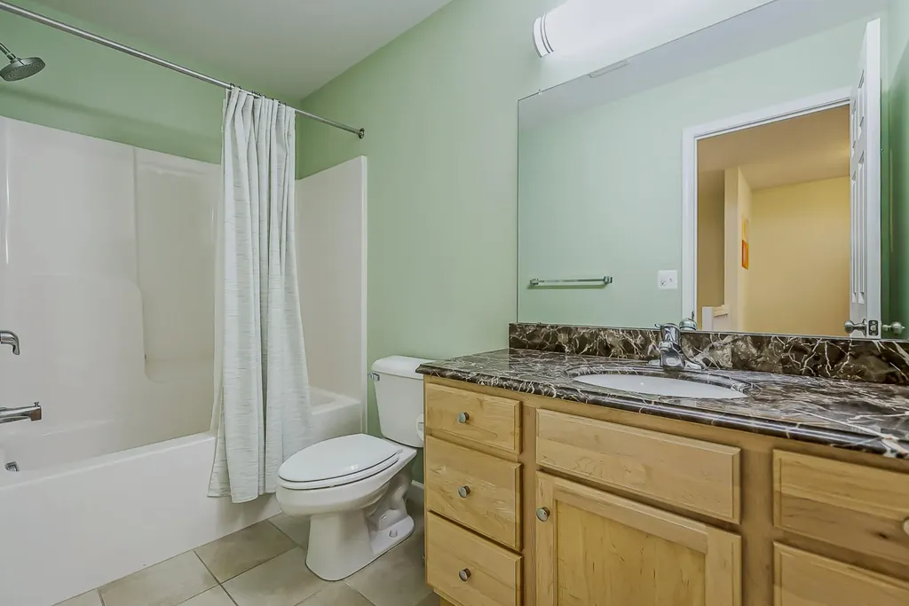 2072 Liberty Heights Ann Arbor City MI 48103
