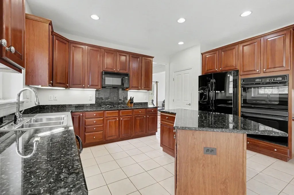 1447 Bicentennial Parkway Pittsfield Charter Township MI 48108