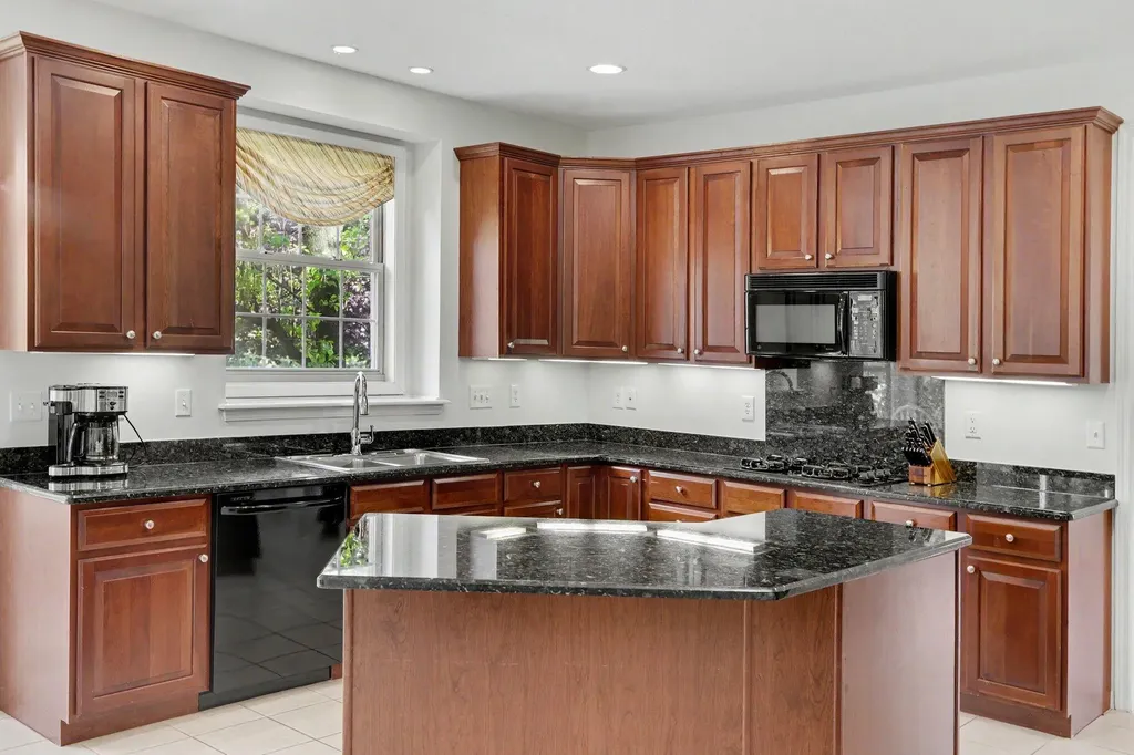 1447 Bicentennial Parkway Pittsfield Charter Township MI 48108