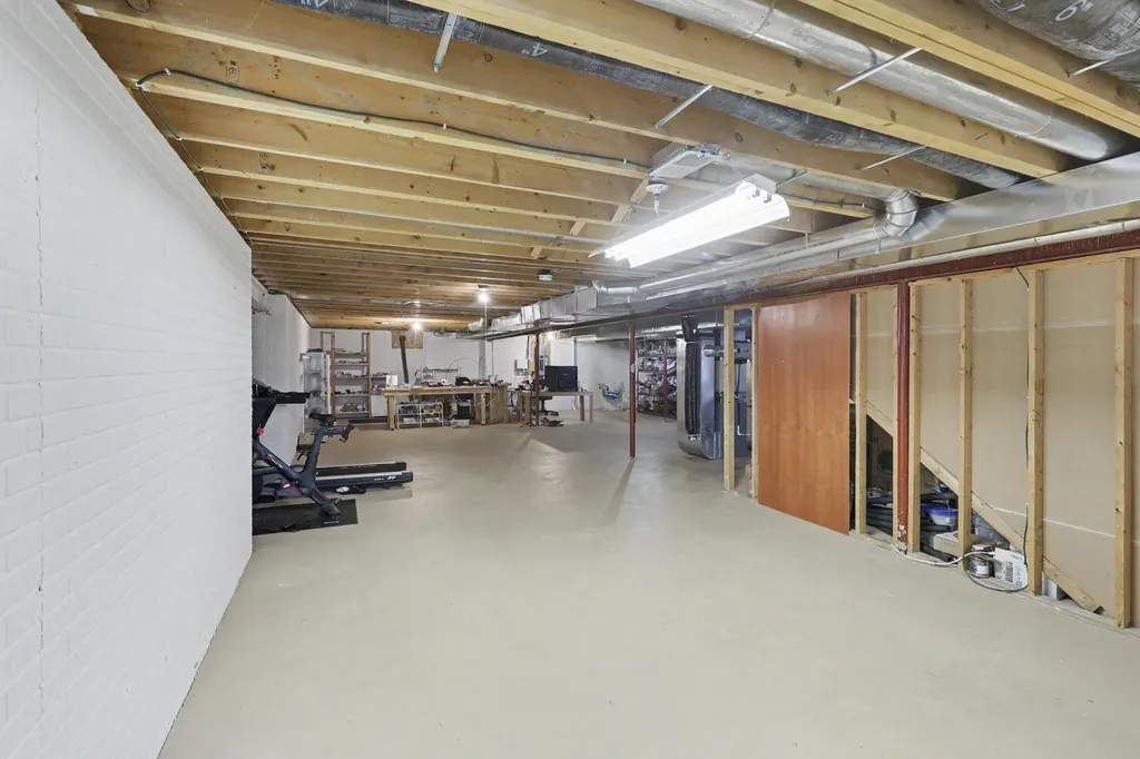 1447 Bicentennial Parkway Pittsfield Charter Township MI 48108