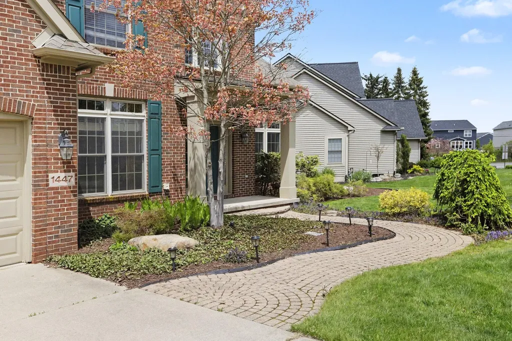 1447 Bicentennial Parkway Pittsfield Charter Township MI 48108