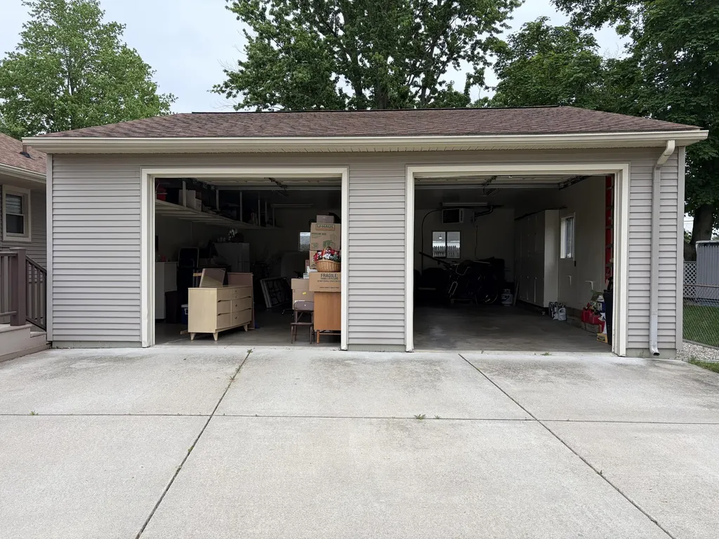 457 Everett Street Milan City MI 48160