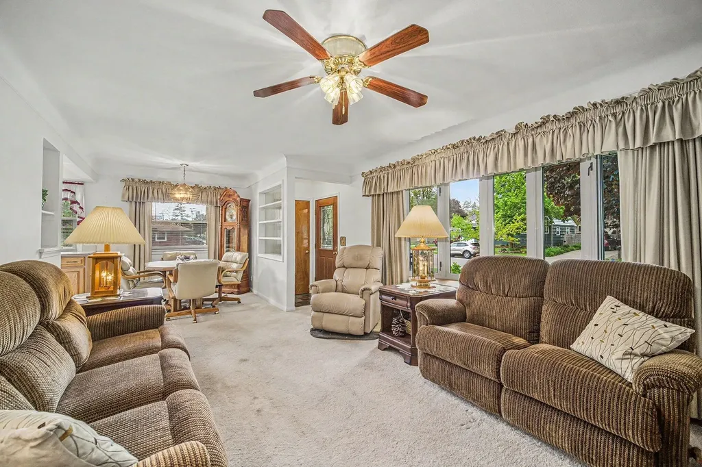 457 Everett Street Milan City MI 48160