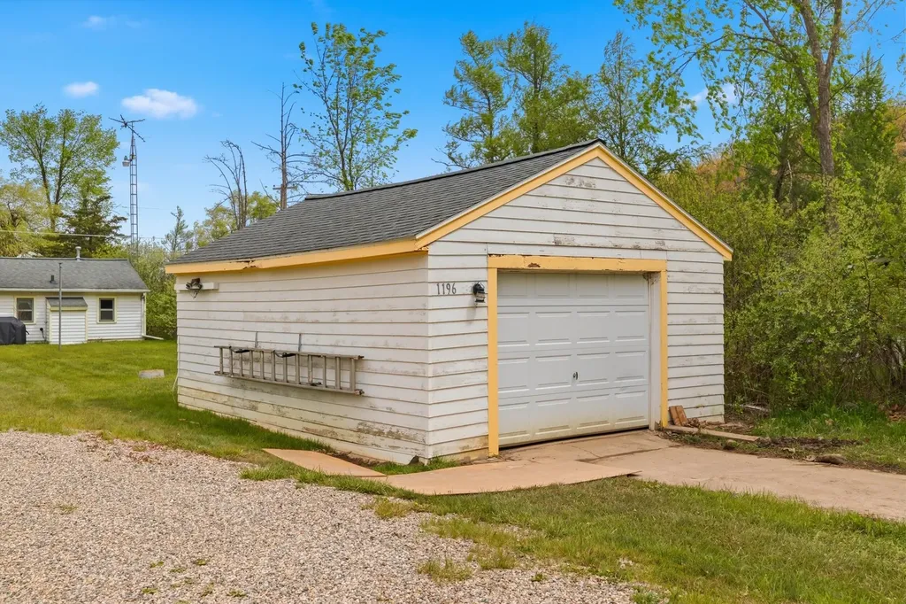 1196 Lakeview Drive Napoleon Township MI 49230