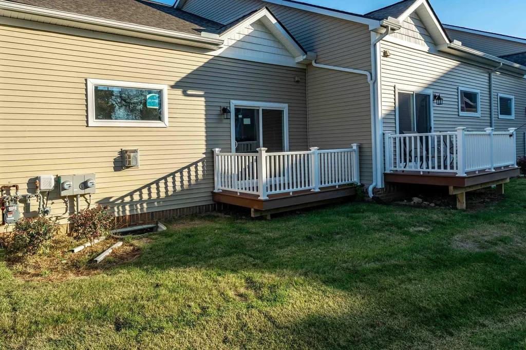 11306 Woodruff Lake Drive Brighton Township MI 48116