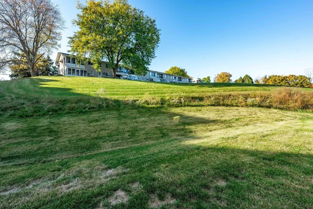 11306 Woodruff Lake Drive Brighton Township MI 48116