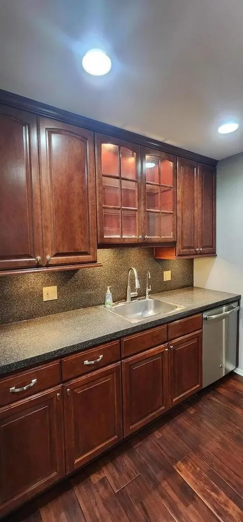 24264 Bashian Drive Novi City MI 48375