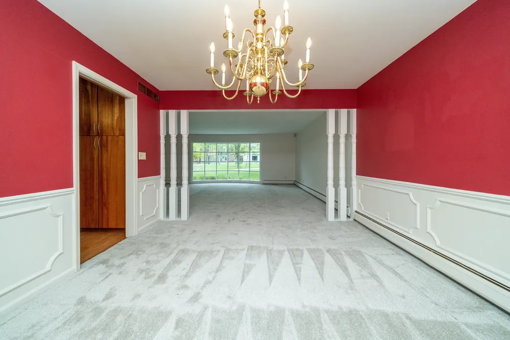 34150 Hunters Row Farmington Hills City MI 48331