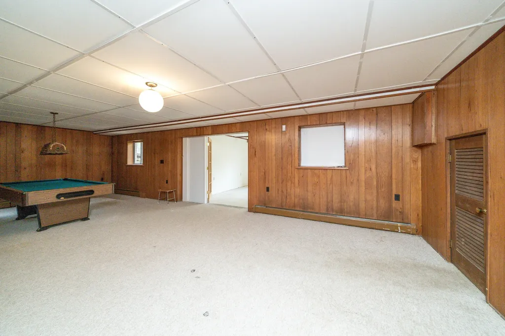 34150 Hunters Row Farmington Hills City MI 48331