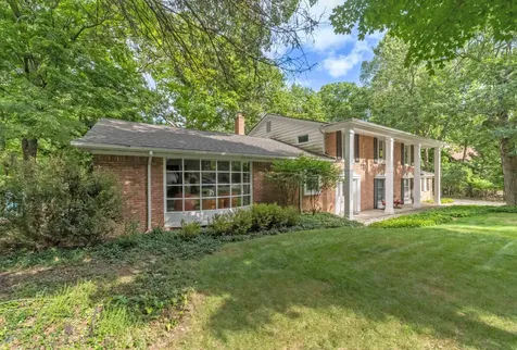 34150 Hunters Row Farmington Hills City MI 48331
