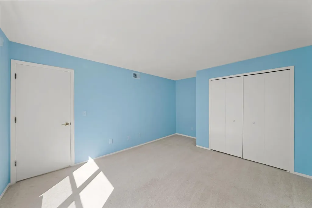 2201 S Huron Parkway Ann Arbor City MI 48104