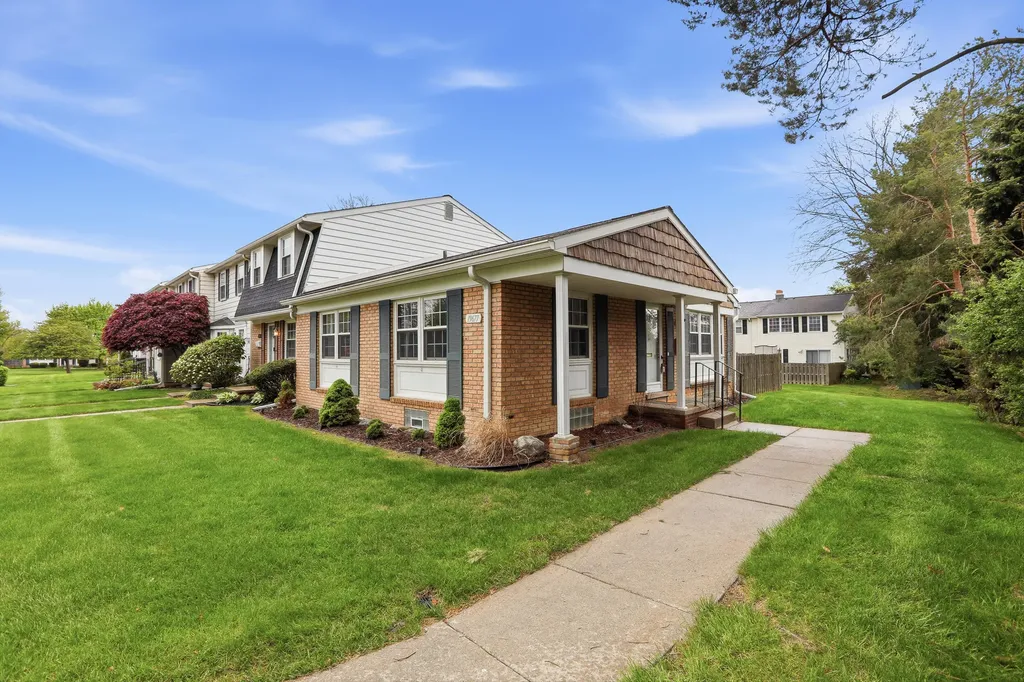 19677 Ironwood Court Northville Township MI 48167