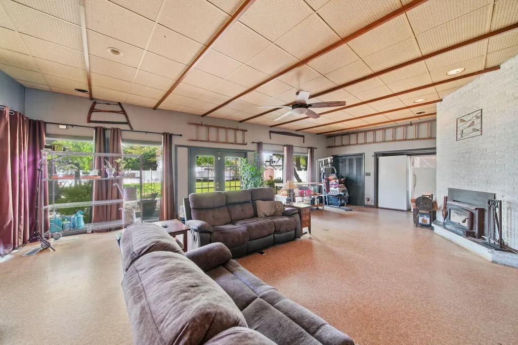 403 E Main Street Morenci City MI 49256