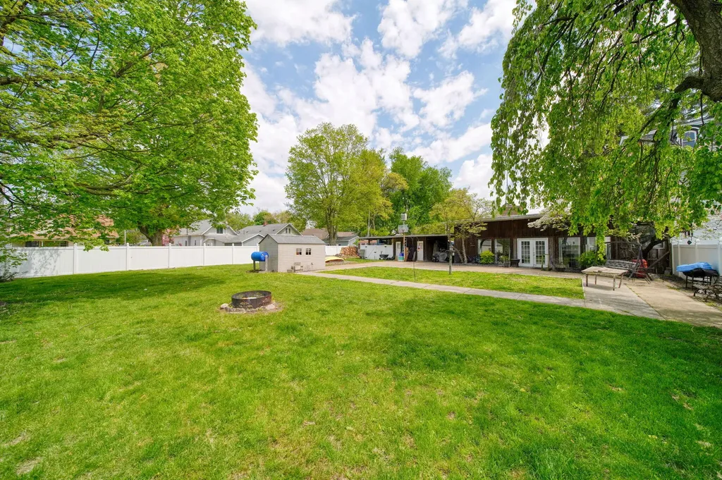 403 E Main Street Morenci City MI 49256
