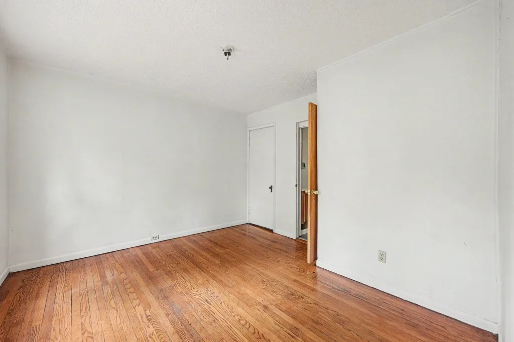 95 Oakwood Street Ypsilanti City MI 48197