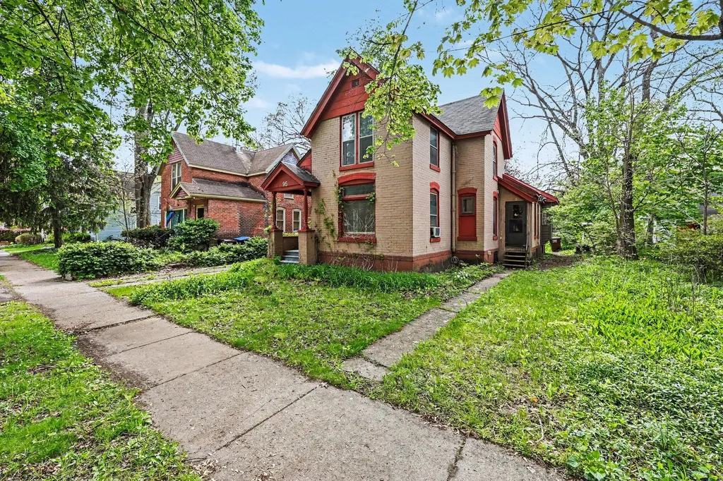 95 Oakwood Street Ypsilanti City MI 48197