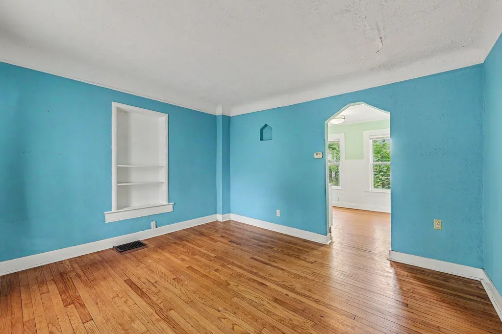 95 Oakwood Street Ypsilanti City MI 48197