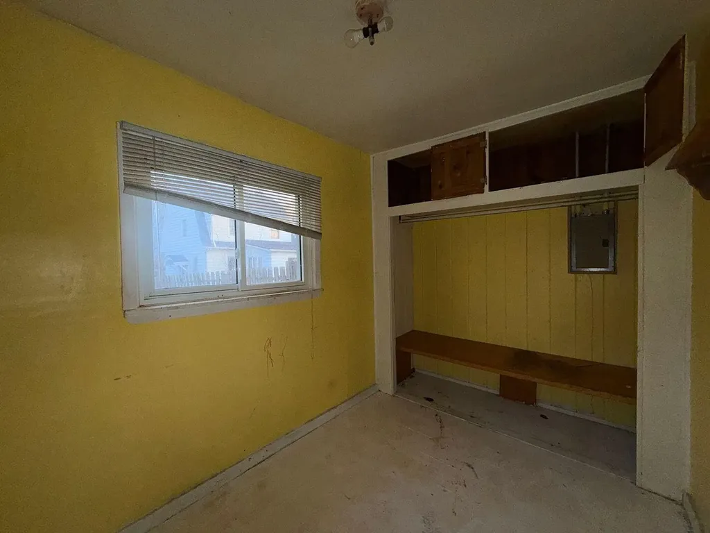 46 Oriole Road Pontiac City MI 48341