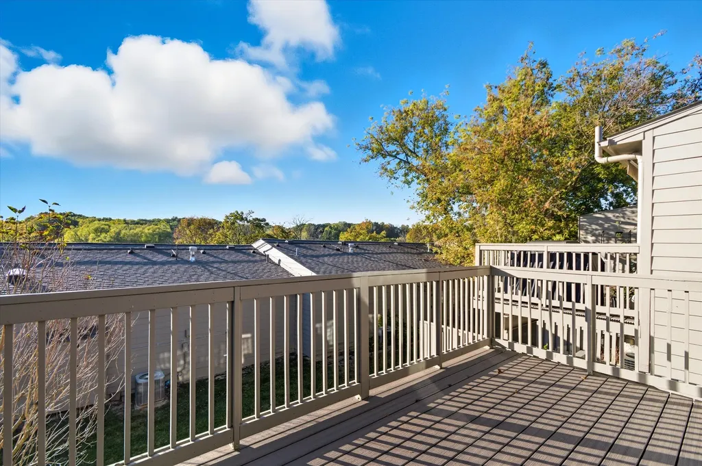 715 Skynob Drive Ann Arbor City MI 48105