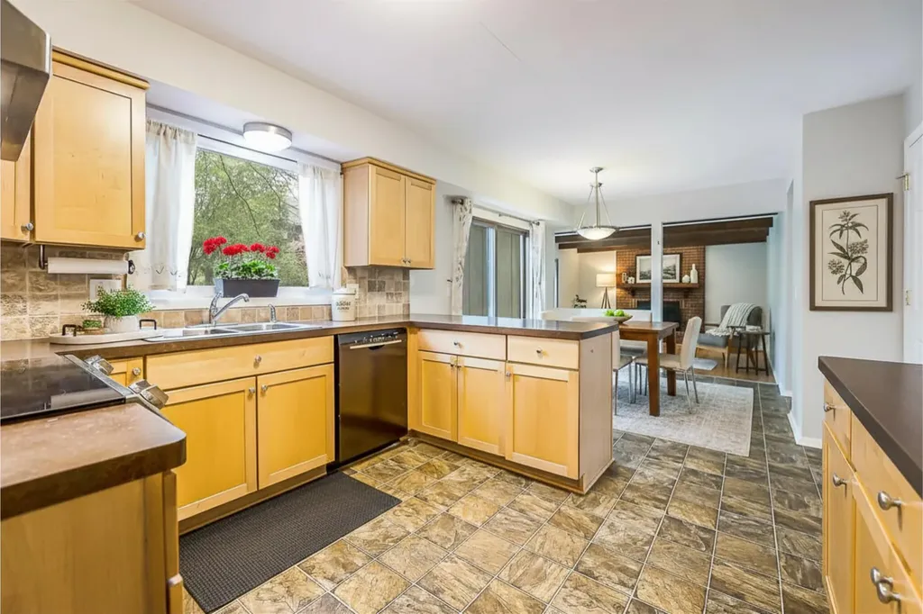3940 Kipling Drive Ann Arbor City MI 48105