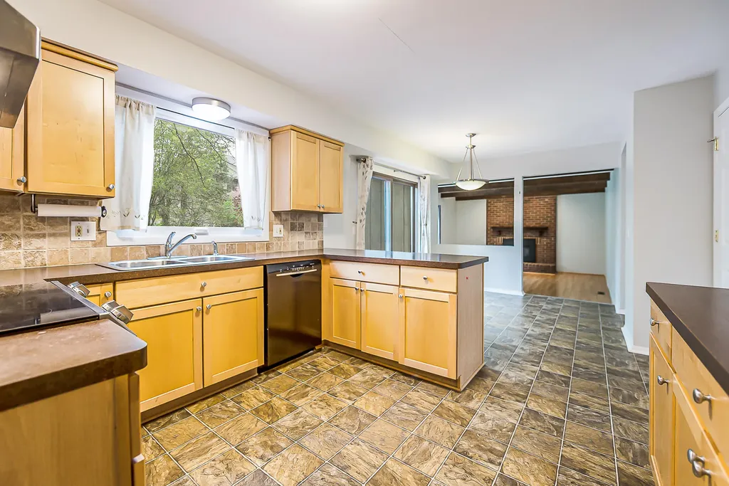 3940 Kipling Drive Ann Arbor City MI 48105