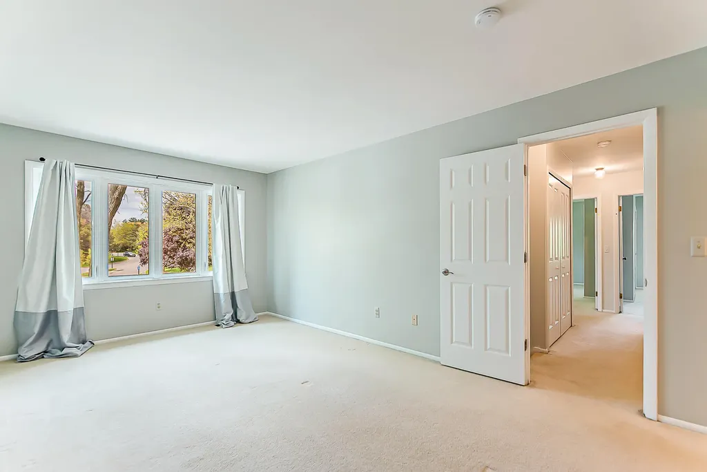 3940 Kipling Drive Ann Arbor City MI 48105