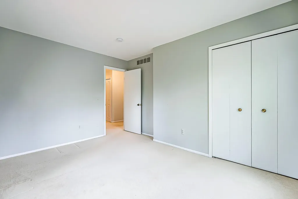 3940 Kipling Drive Ann Arbor City MI 48105