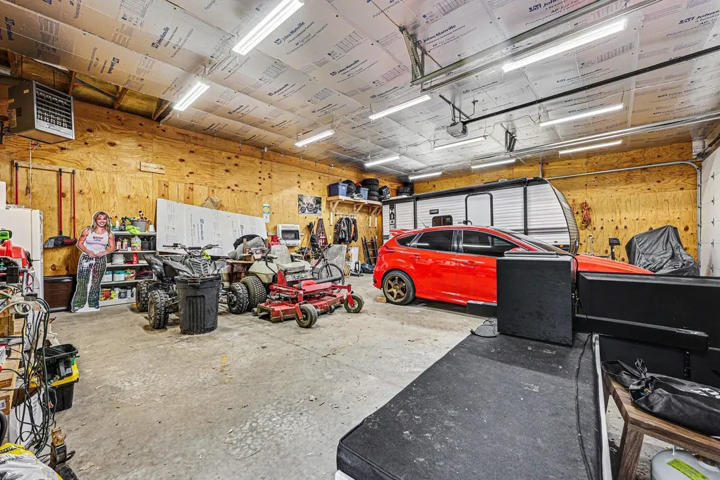 10085 Plank Road London Township MI 48159