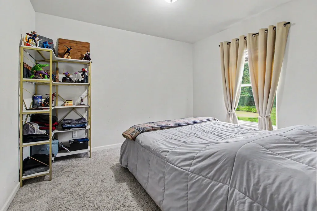 1646 Golfview Drive Superior Charter Township MI 48198
