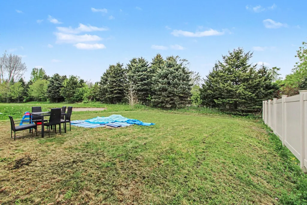 1646 Golfview Drive Superior Charter Township MI 48198