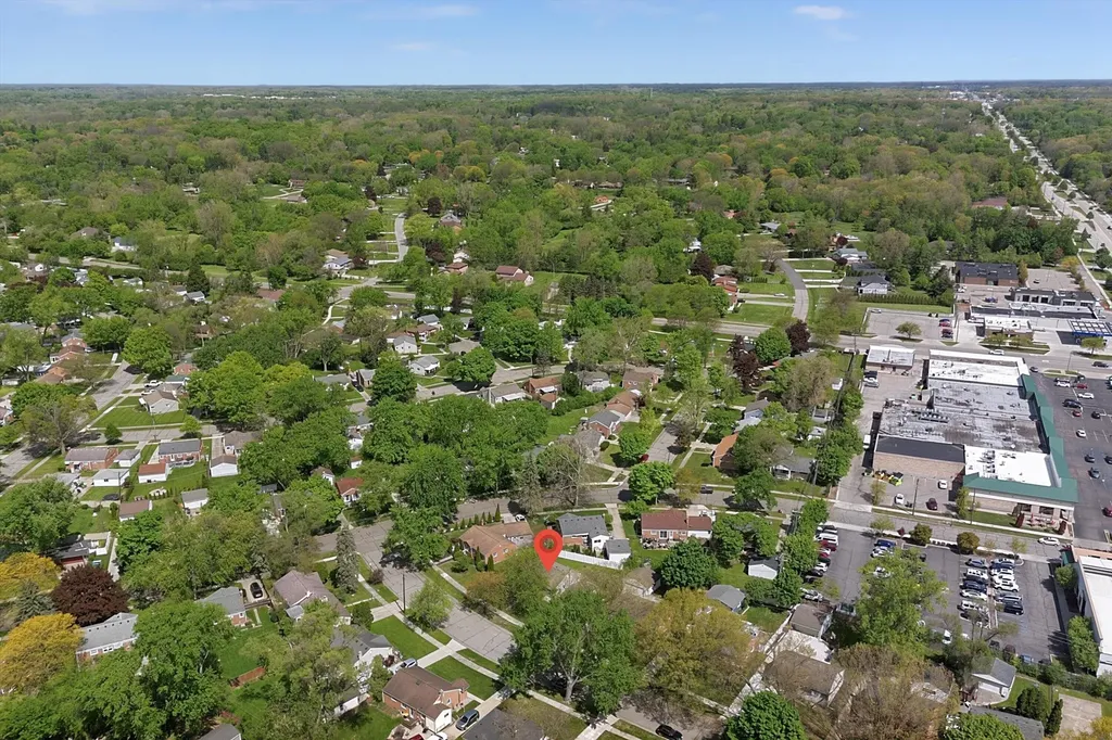 23870 Beacon Drive Farmington Hills City MI 48336