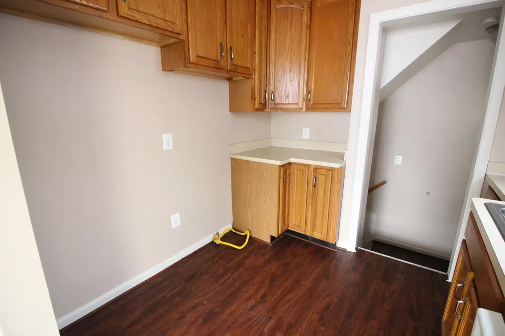 23833 Normandy Avenue Eastpointe City MI 48021