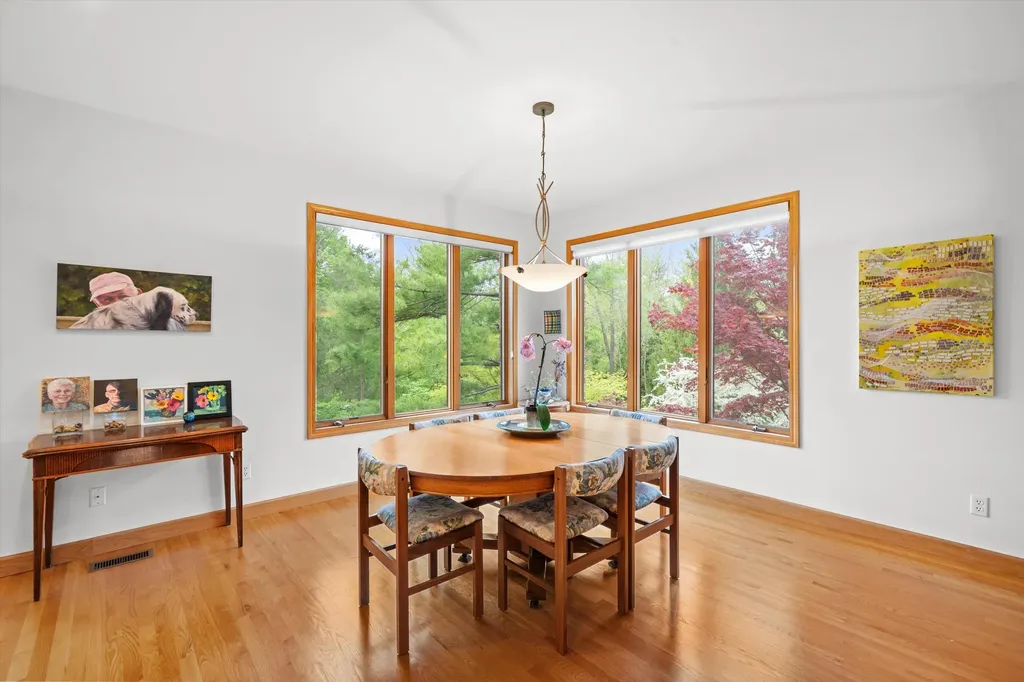 445 Huntington Drive Ann Arbor Charter Township MI 48104