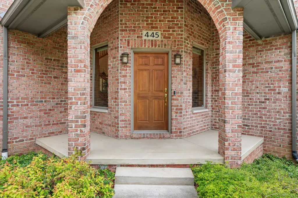445 Huntington Drive Ann Arbor Charter Township MI 48104