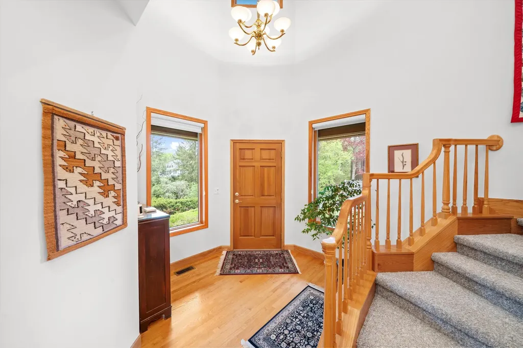445 Huntington Drive Ann Arbor Charter Township MI 48104