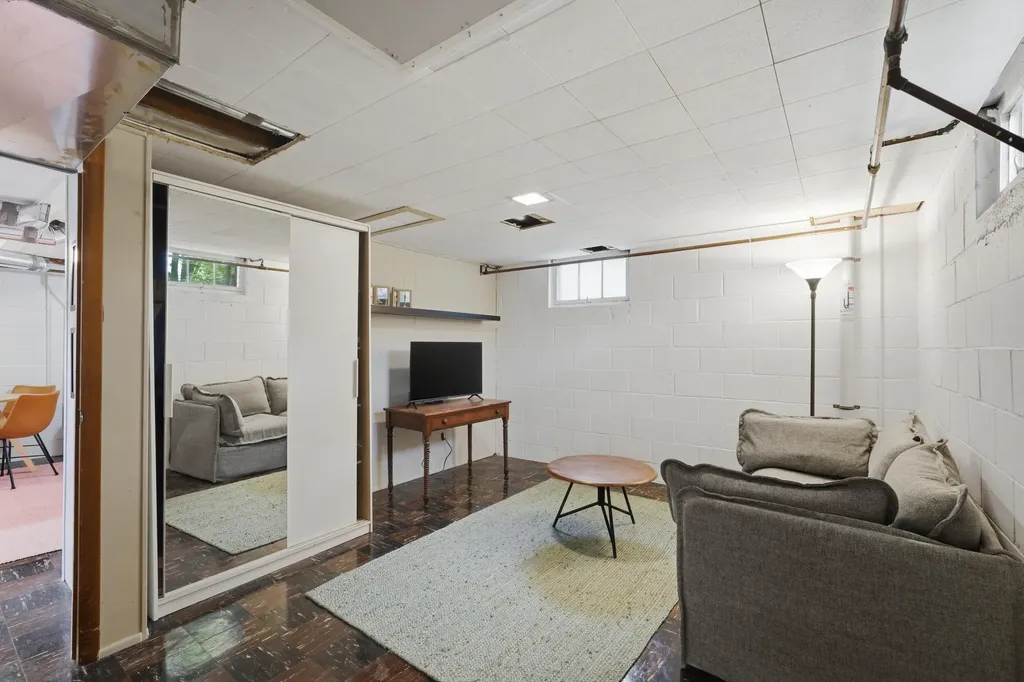 1101 Miner Street Ann Arbor City MI 48103