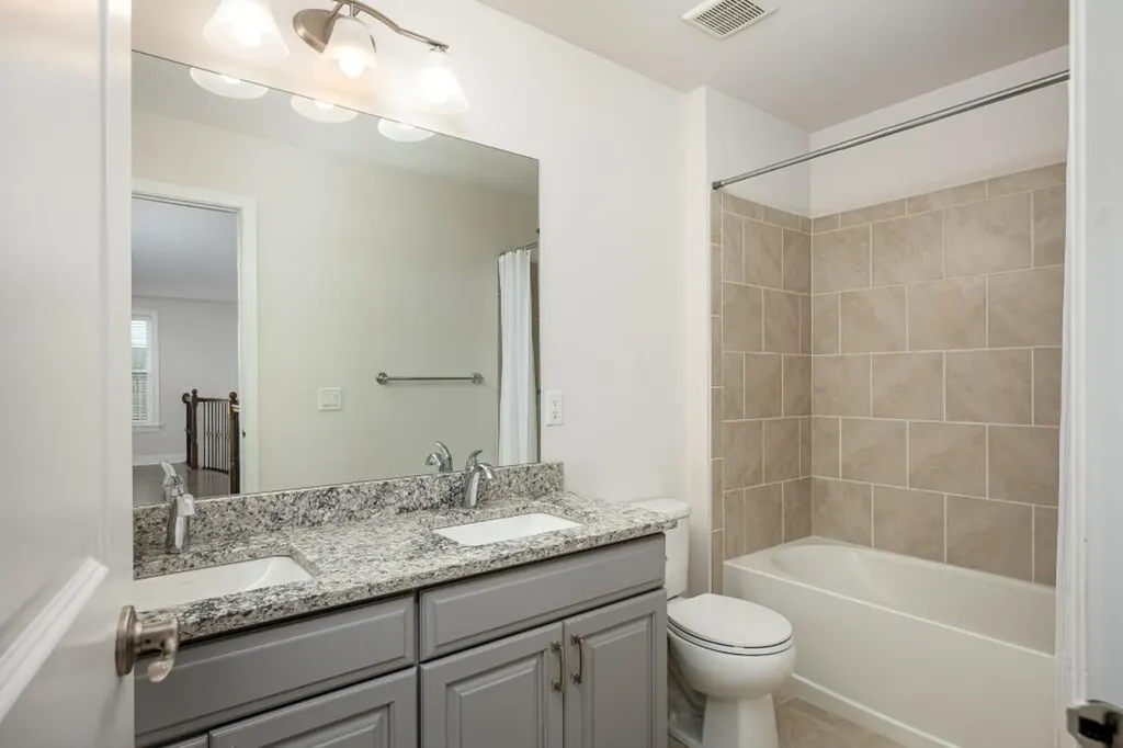 3000 N Spurway Drive Ann Arbor City MI 48105