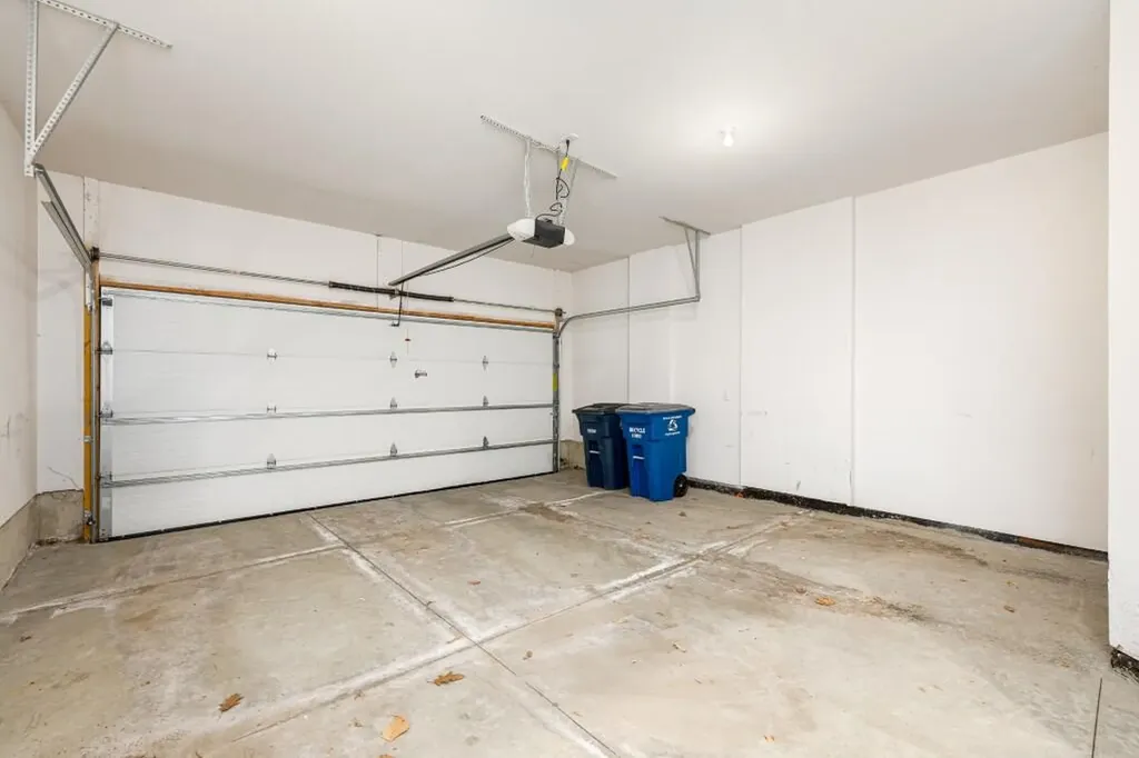 3000 N Spurway Drive Ann Arbor City MI 48105