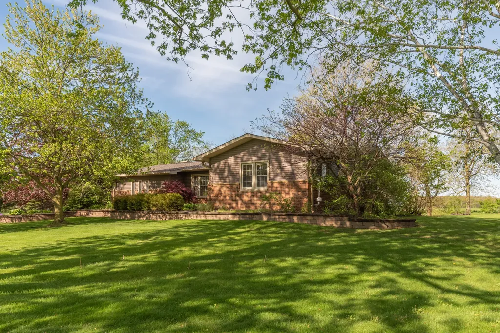 9870 James Drive Saline Township MI 48176