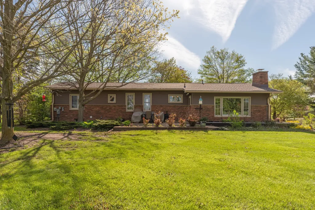 9870 James Drive Saline Township MI 48176
