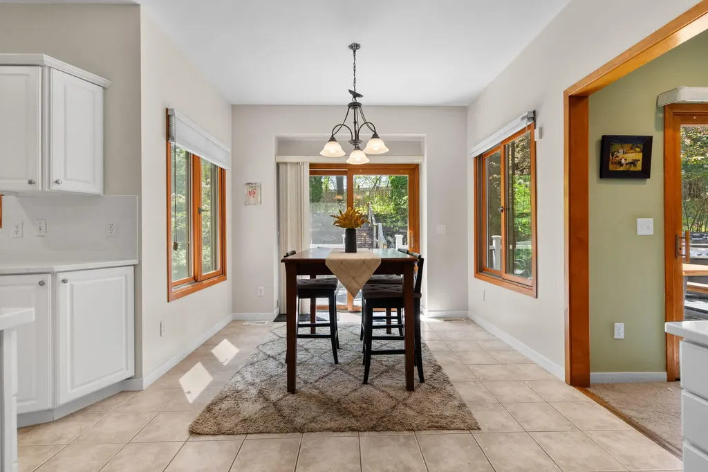 254 Hunters Trail Scio Township MI 48103