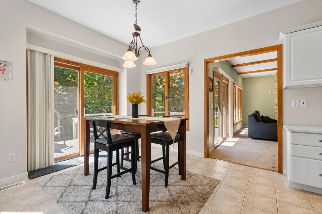 254 Hunters Trail Scio Township MI 48103