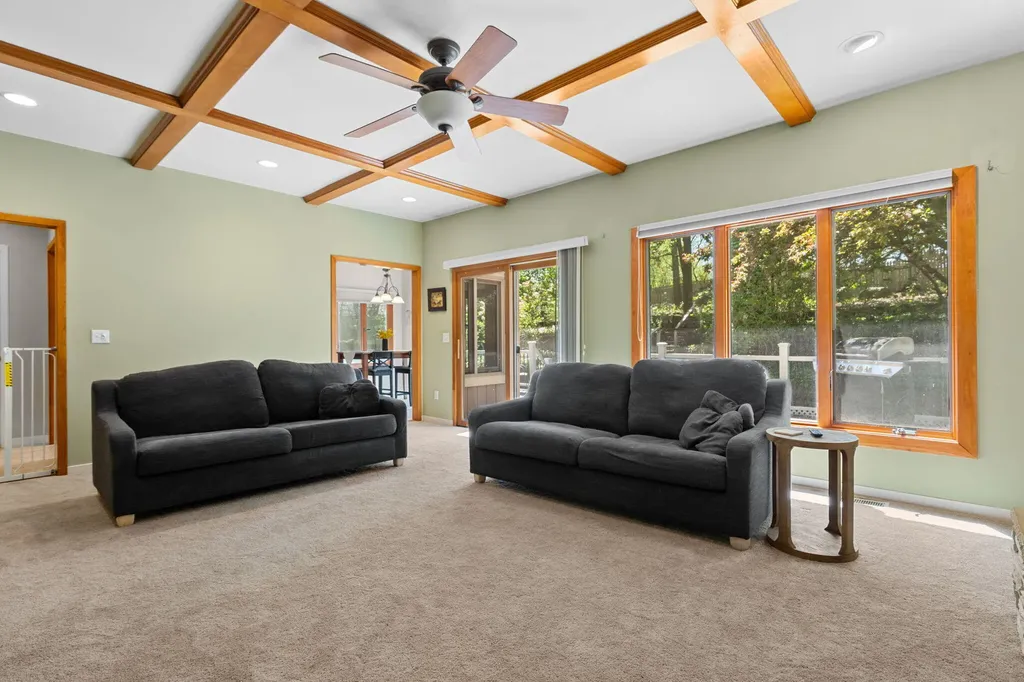254 Hunters Trail Scio Township MI 48103