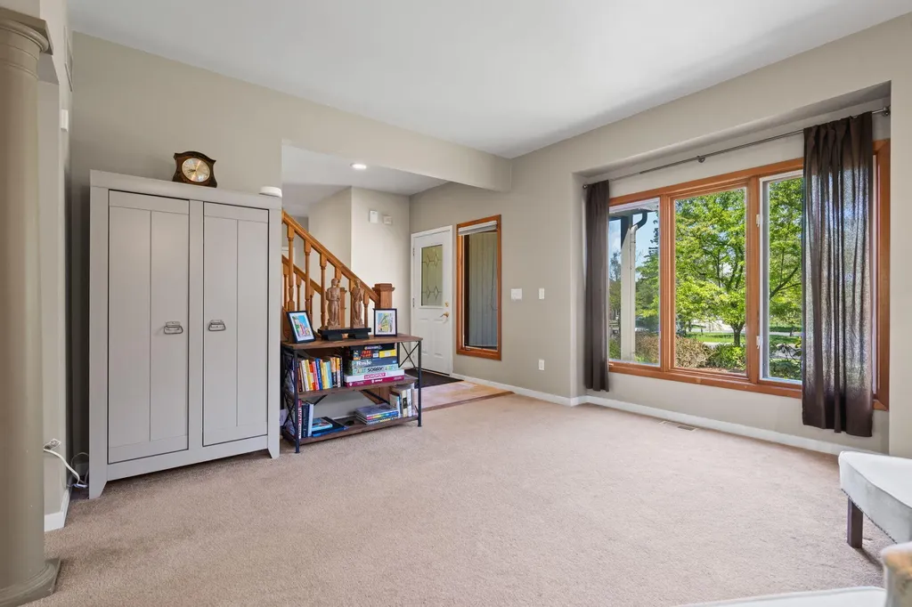 254 Hunters Trail Scio Township MI 48103