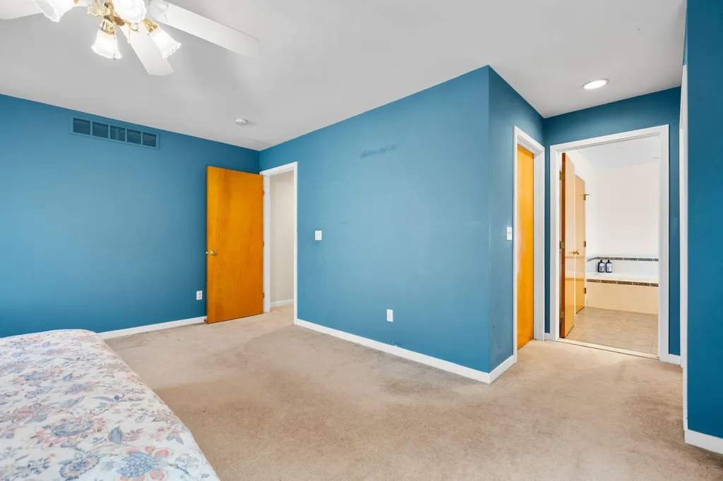 254 Hunters Trail Scio Township MI 48103