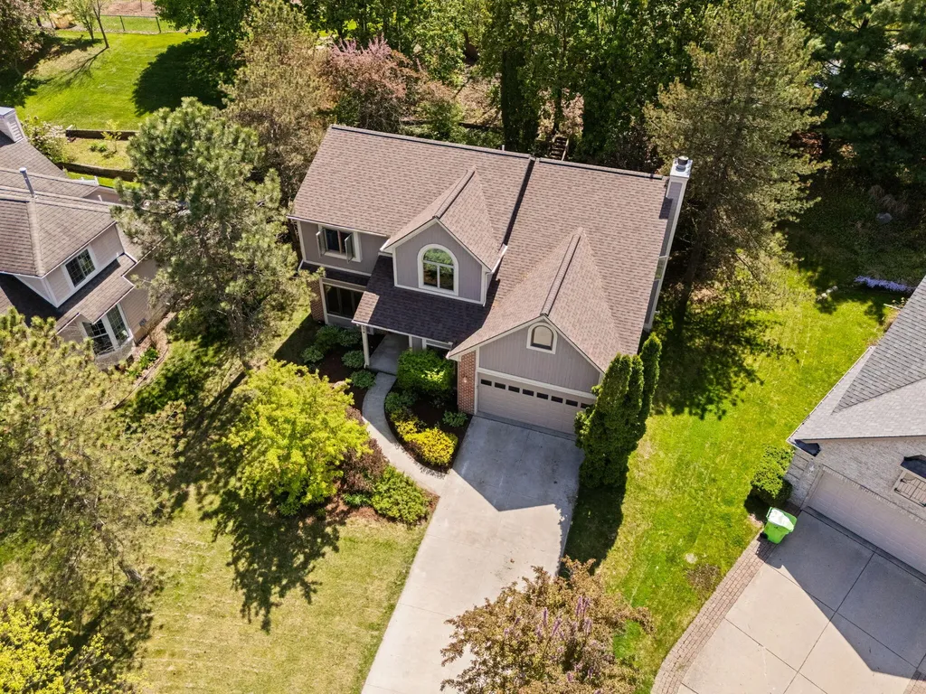 254 Hunters Trail Scio Township MI 48103