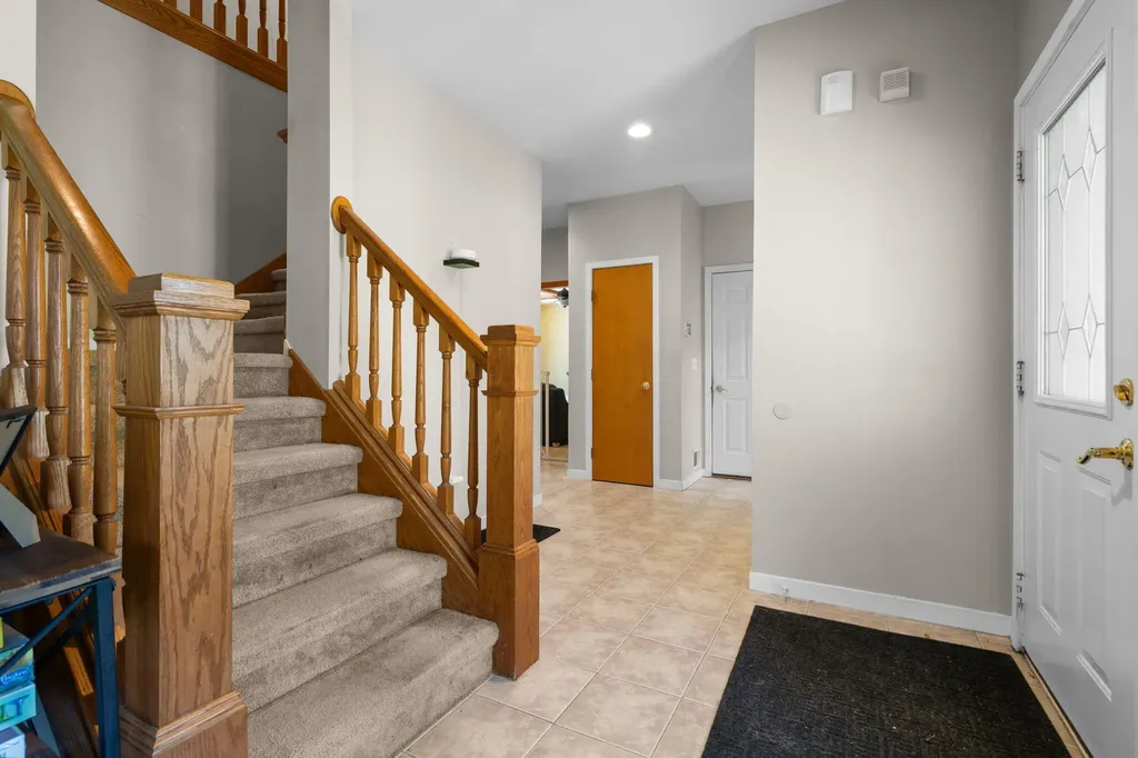 254 Hunters Trail Scio Township MI 48103