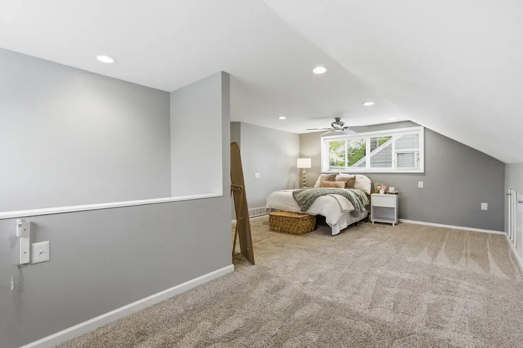 3224 N Wilson Avenue Royal Oak City MI 48073
